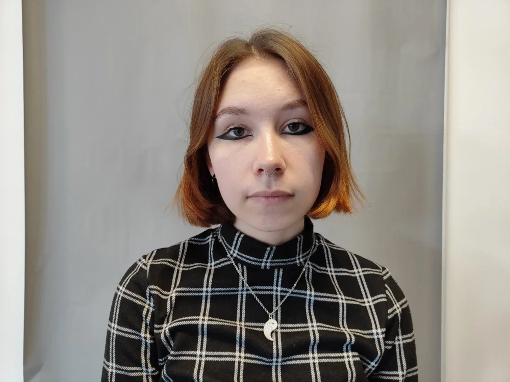 DollyBenskin offline chatrum