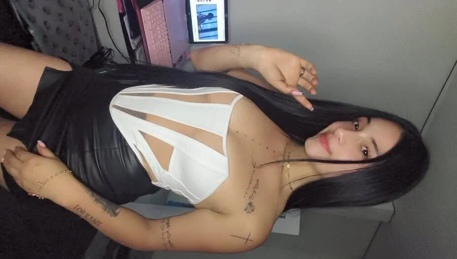 Ambar_Skylar offline chatrum