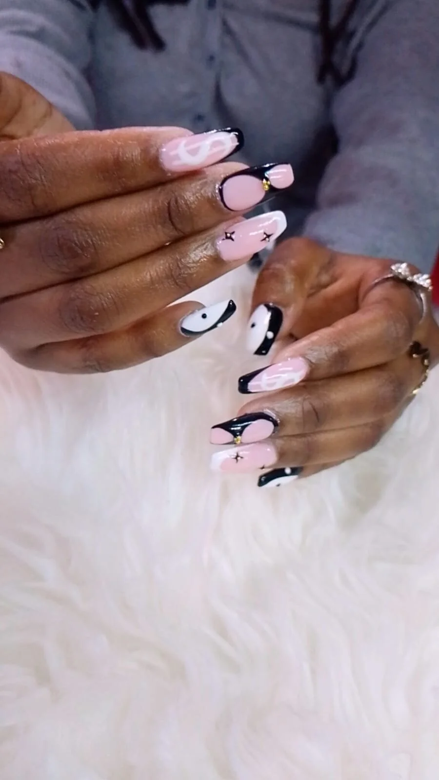EbonyZipy