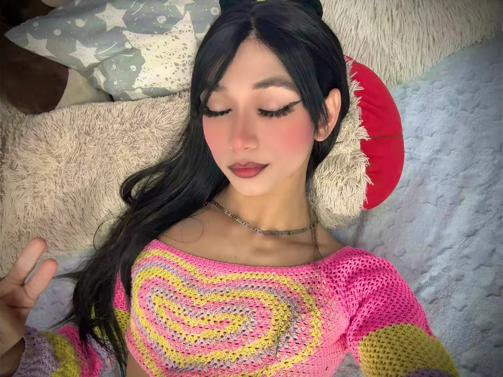 Forever_steff offline XXX-chat