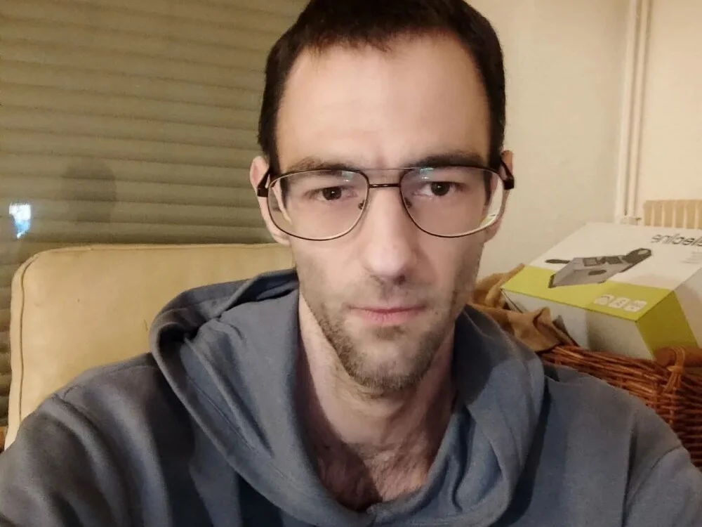 Gemi6699's Offline XXX Chat