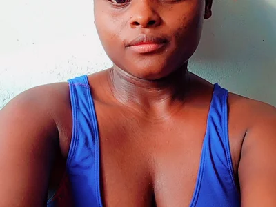 Queendebbie - Girl 