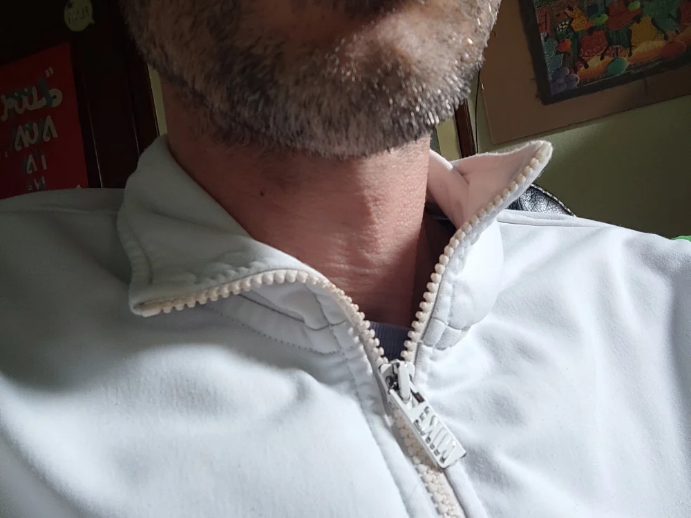 vald1983 অফলাইন XXX চ্যাট