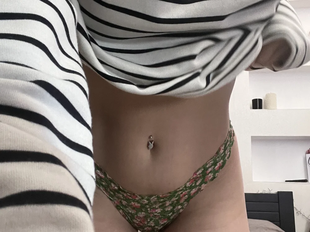 Kirakisss' Offline XXX Chat