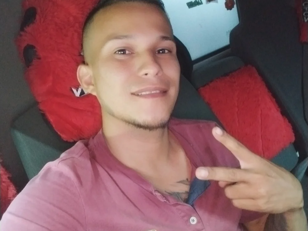 Jhon_91- offline chatrum