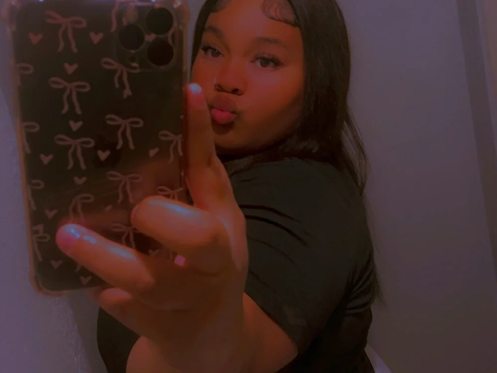 miahtoofine offline chatrum
