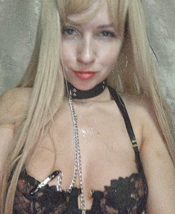 Kamillakiss' Offline XXX Chat