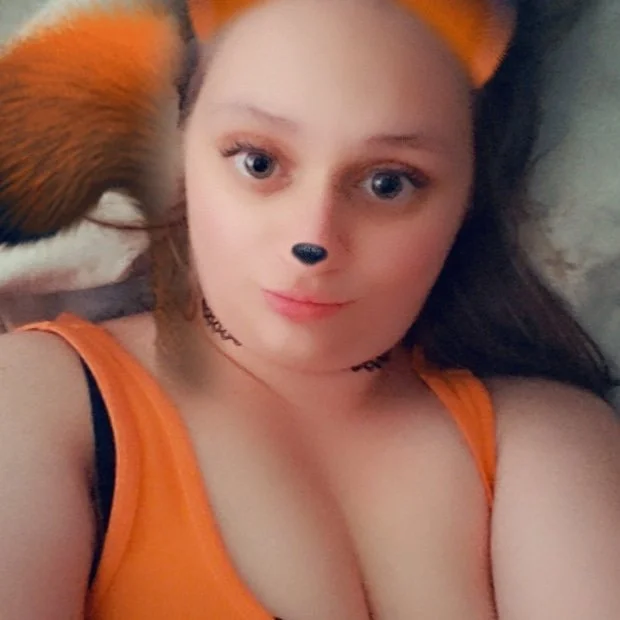 Newnew26's Offline Chat Room
