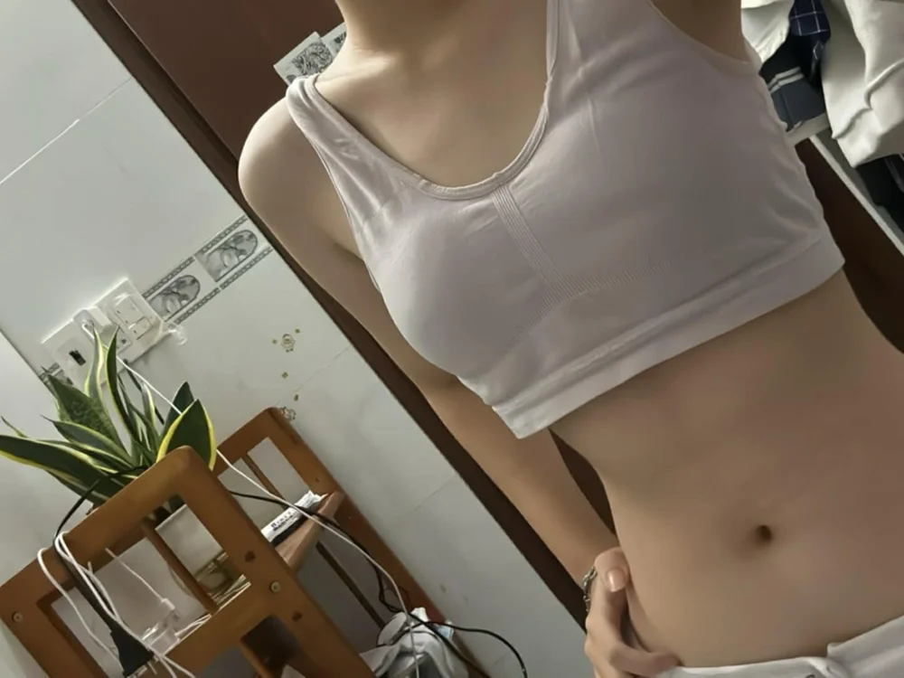 Cutobanlauhehe's Offline XXX Chat