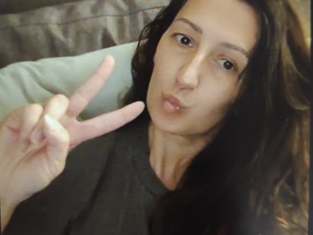Derya6969 Offline XXX-Chat