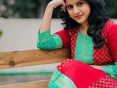 PAYARI_PURVI - romantic