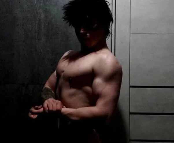 _Yosh1_n Offline XXX chat