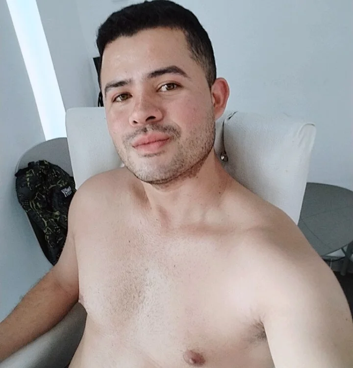 oliveryoun's Offline Chat Room