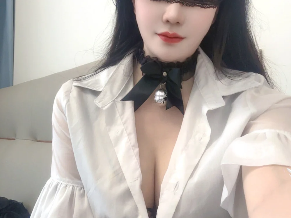 TopAlice569 离线XXX聊天