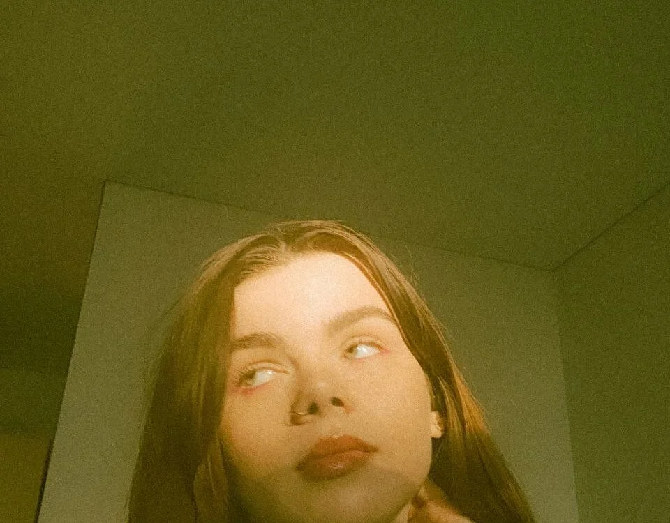 AmeliaRouge's Offline XXX Chat
