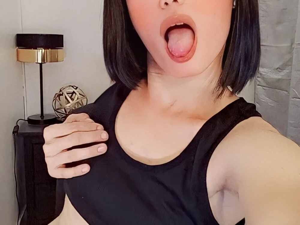 Gifted_loveLy_Dutchii 離線 XXX 聊天