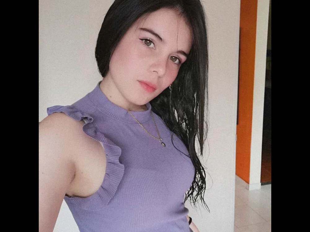 antoniabetancourt's Offline XXX Chat