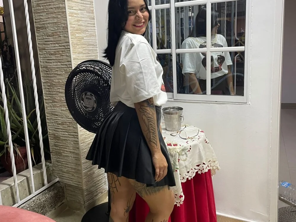 Savage_Doll offline XXX-chat