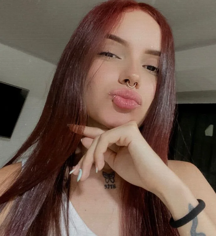 Lu_foster's Offline Chat Room