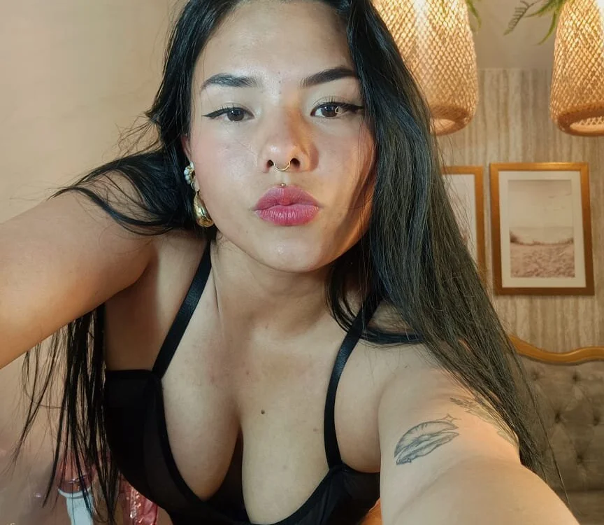 Honey_sub's Offline Chat Room