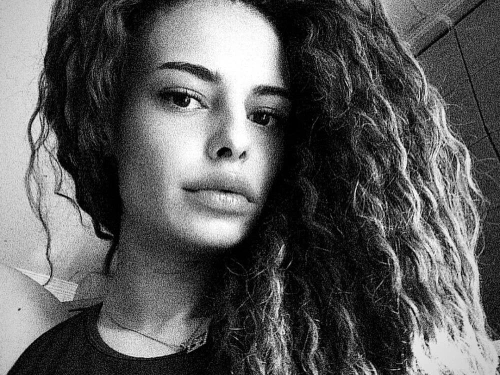 MonChery Offline XXX Chat