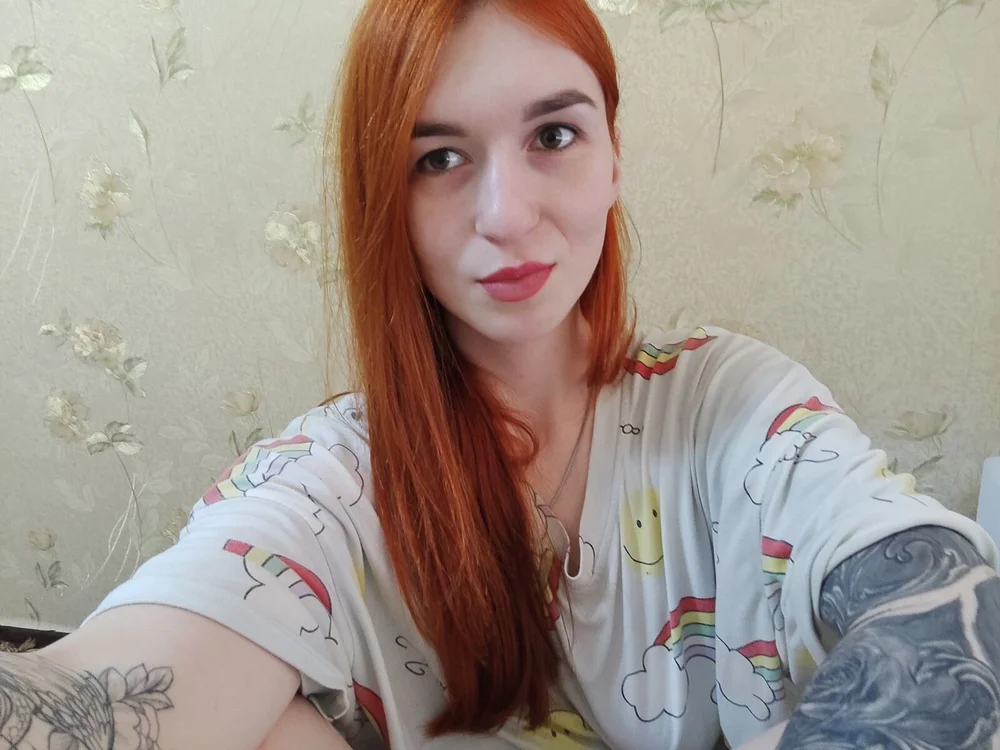 LiliaWoolf offline chatrum