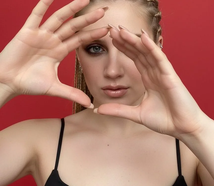 LunasShine's Offline XXX Chat