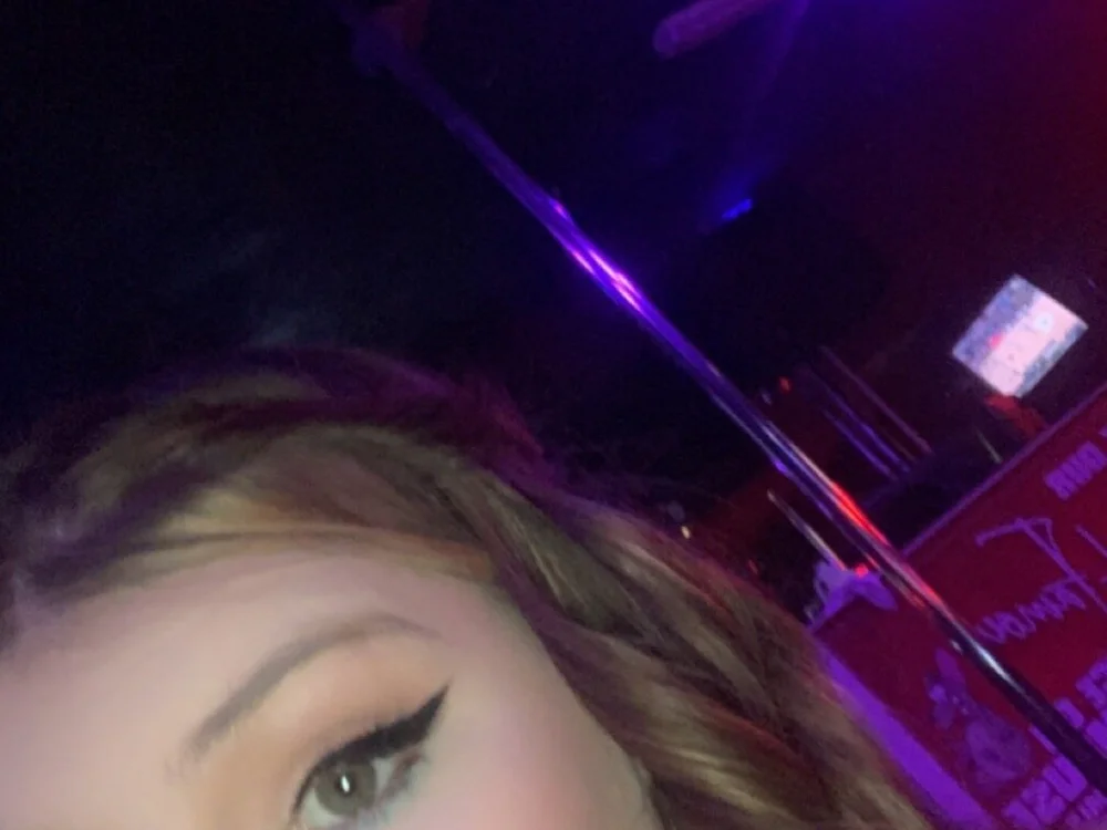 Clairebear0101's Offline XXX Chat
