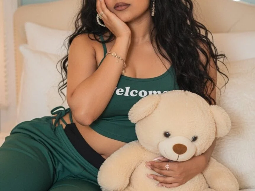 Lushee20n Offline XXX chat