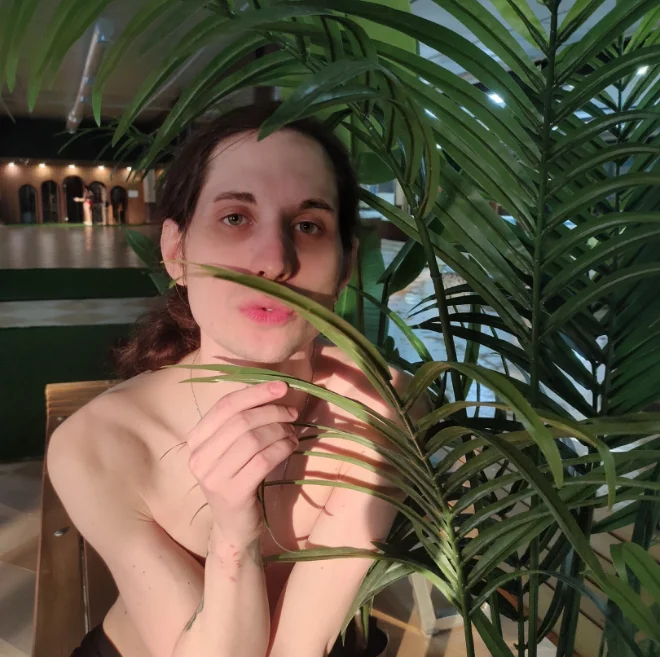 Nikki_Sandy Offline XXX-Chat