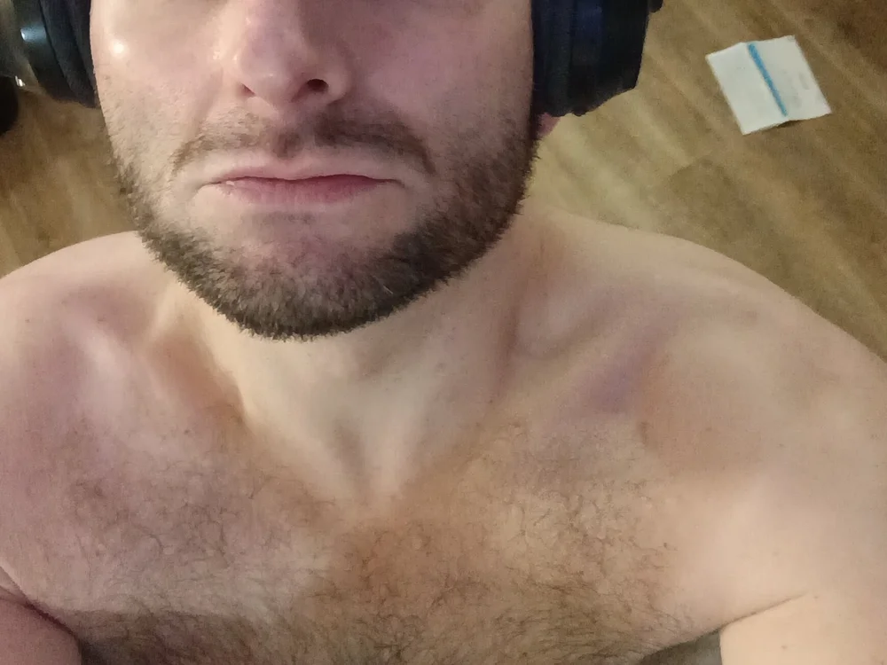 n0vy: офлайн-секс-чат