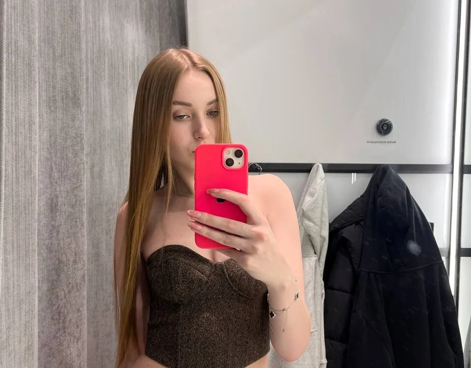 HloyaMurs 现场XXX聊天