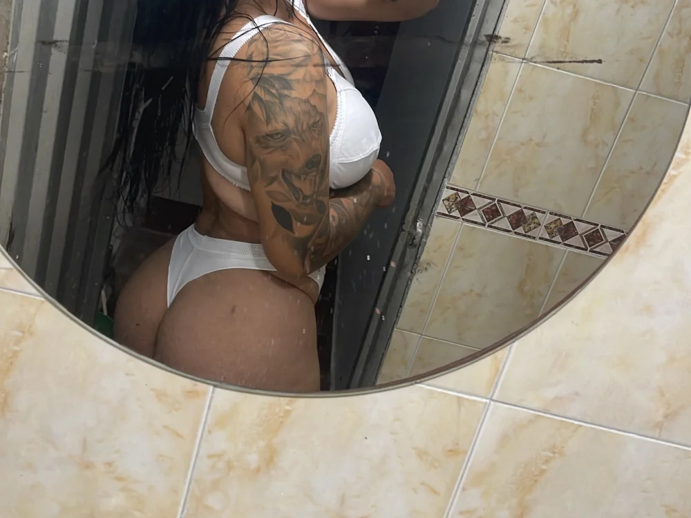latingirl______'s Offline XXX Chat