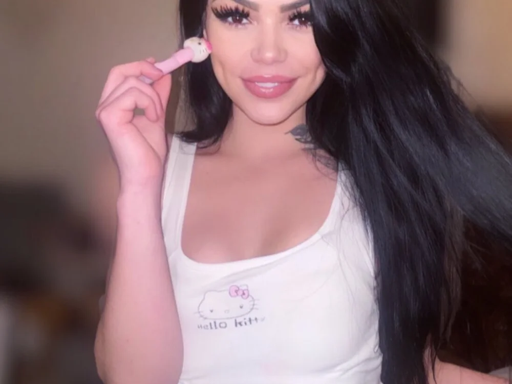 Offline chatovací místnost PrettyLilSlut69