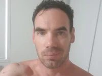 Brissydaddyhung webcam