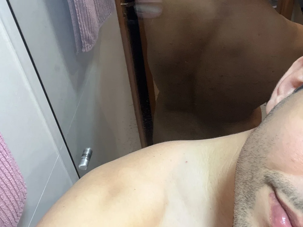 _MEDeiros' Offline XXX Chat