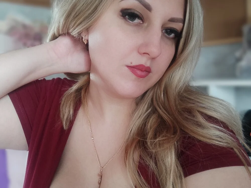 Sweet-Pixie's Offline XXX Chat