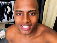 1ro_kyliamm 🎄 online naked cam
