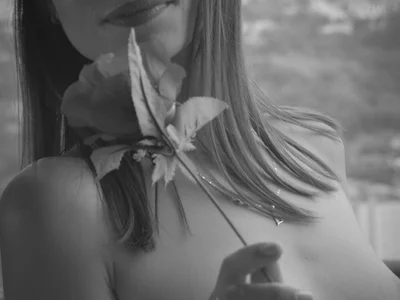 Image 1 of alana_lara, female webcam model,  years old, on live webcam