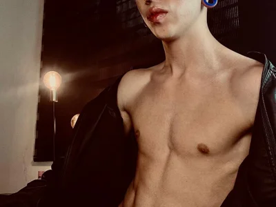 Yoshua_tay Male Twinks Free Cam Nude
