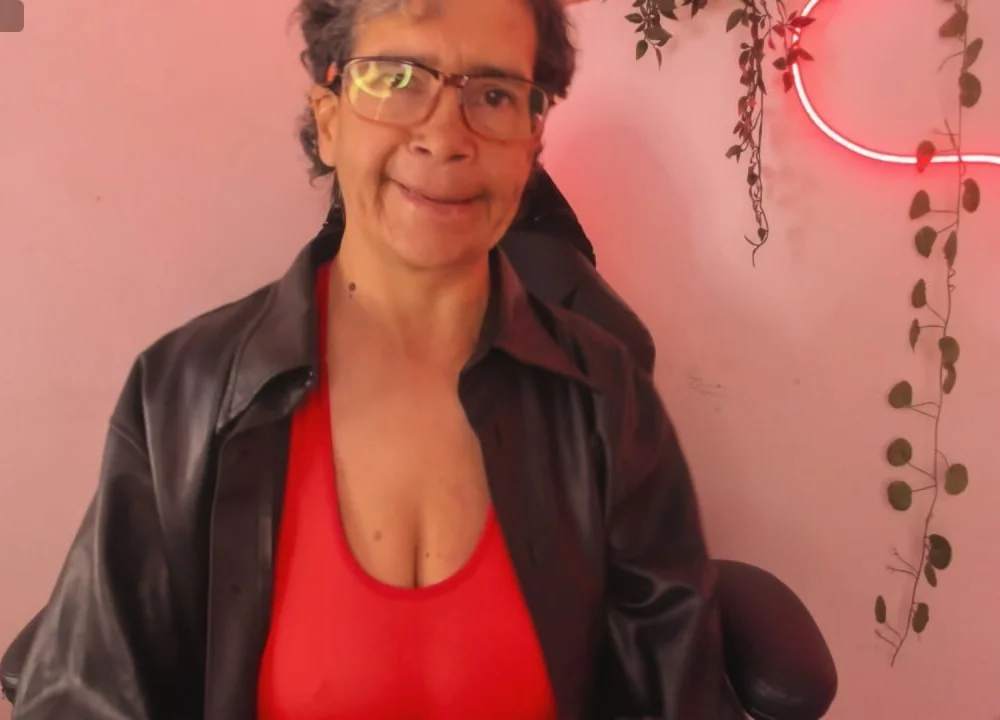 selena_ferreira offline XXX-chatje