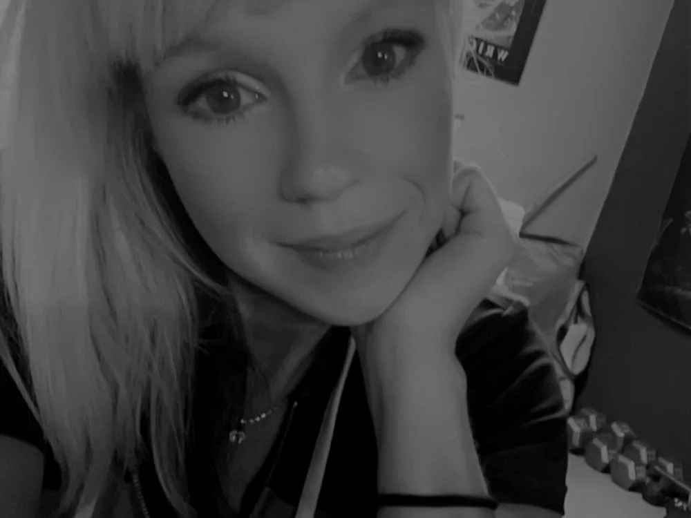soft_tight_wet's Offline XXX Chat