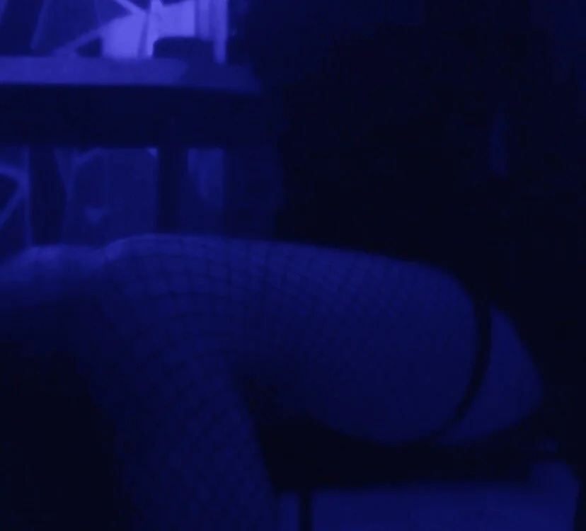Witch66's Offline Chat Room