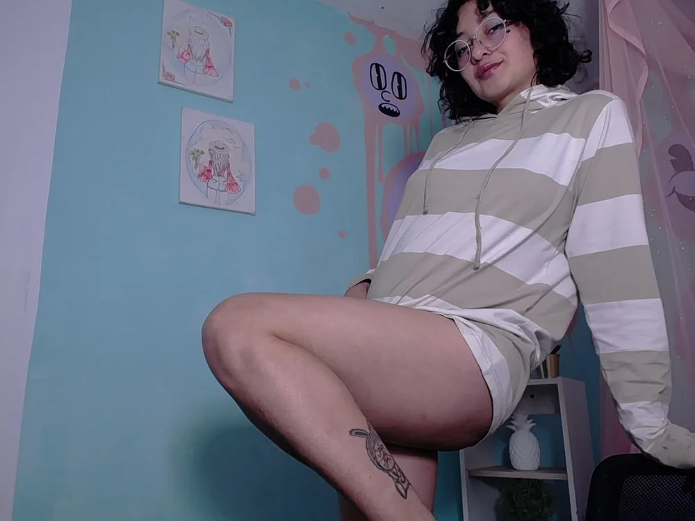 alien-hairy's Offline Chat Room