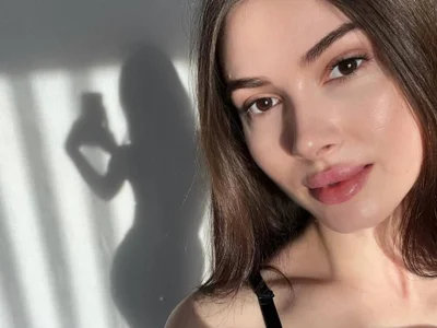 SepiahLune on StripChat