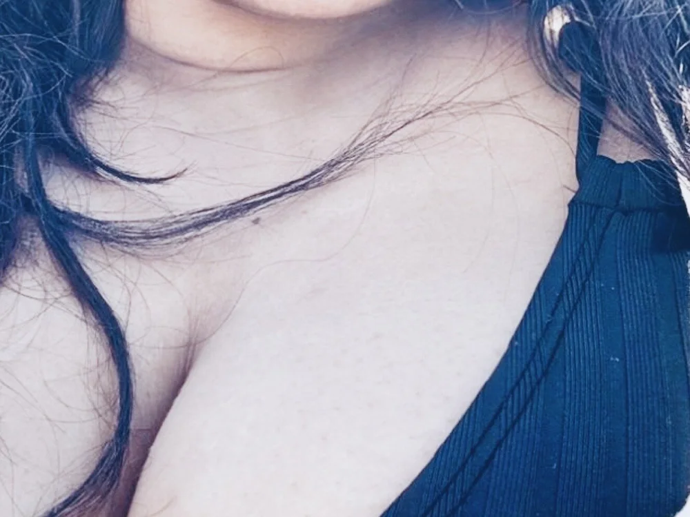 Chrissyjett's Offline XXX Chat