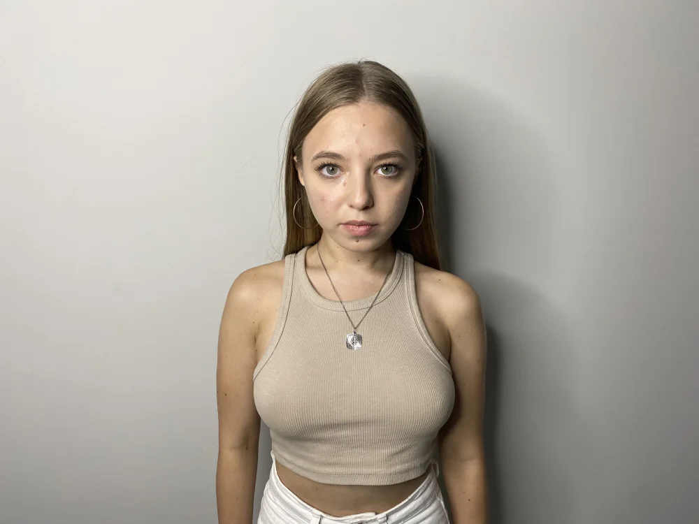 MaureenGladish offline chatrum