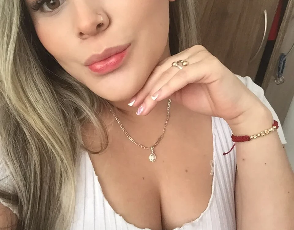 nichole_mayer's Offline Chat Room