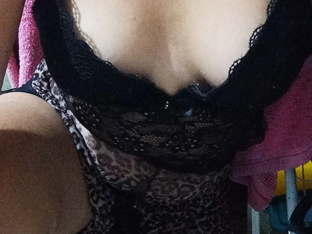 julyabe's most recent online preview