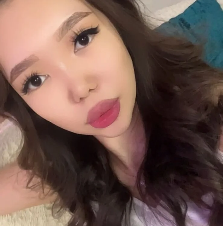 miss__bibi's Offline XXX Chat